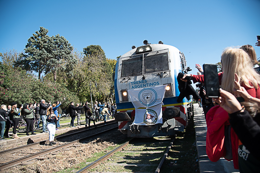 El tren podría sumar una frecuencia más al mediodía entre Rosario y Roldán